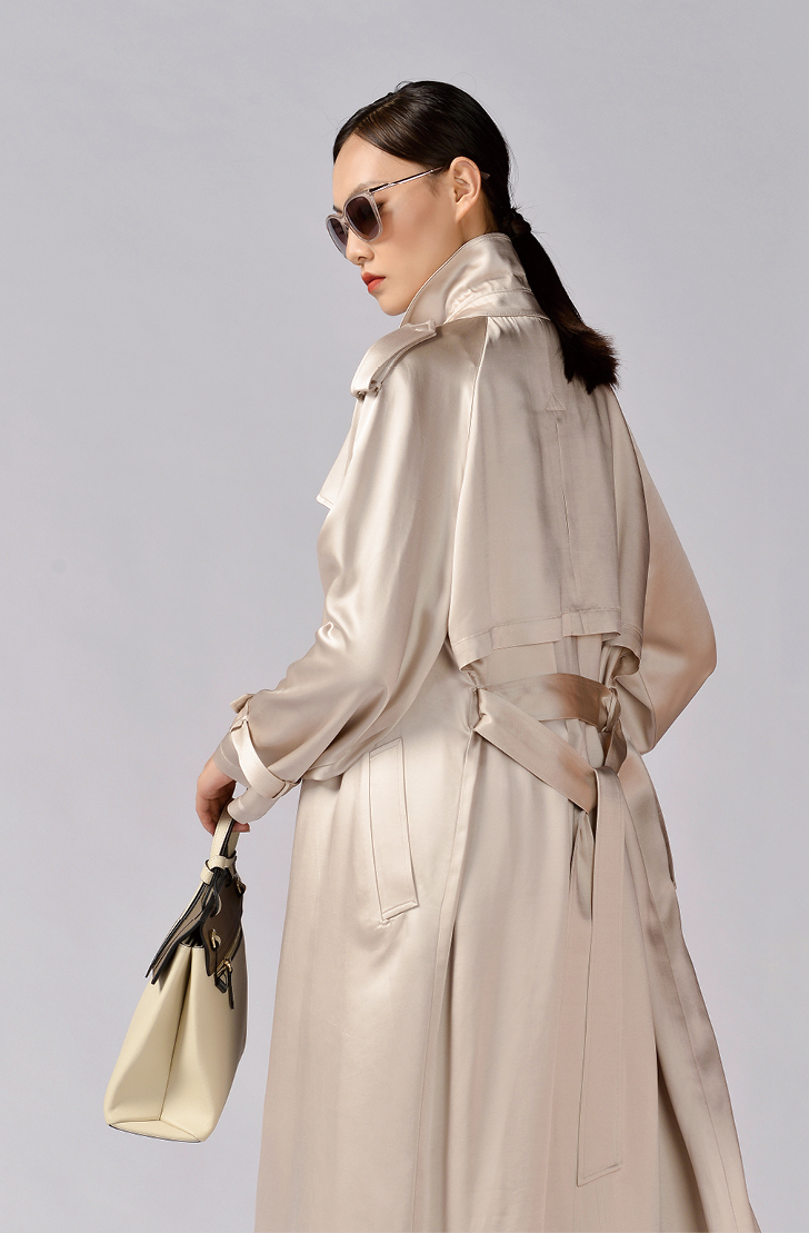 米色醋酸纤维风衣套装