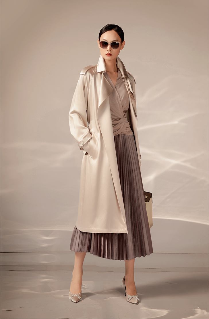 米色醋酸纤维风衣套装